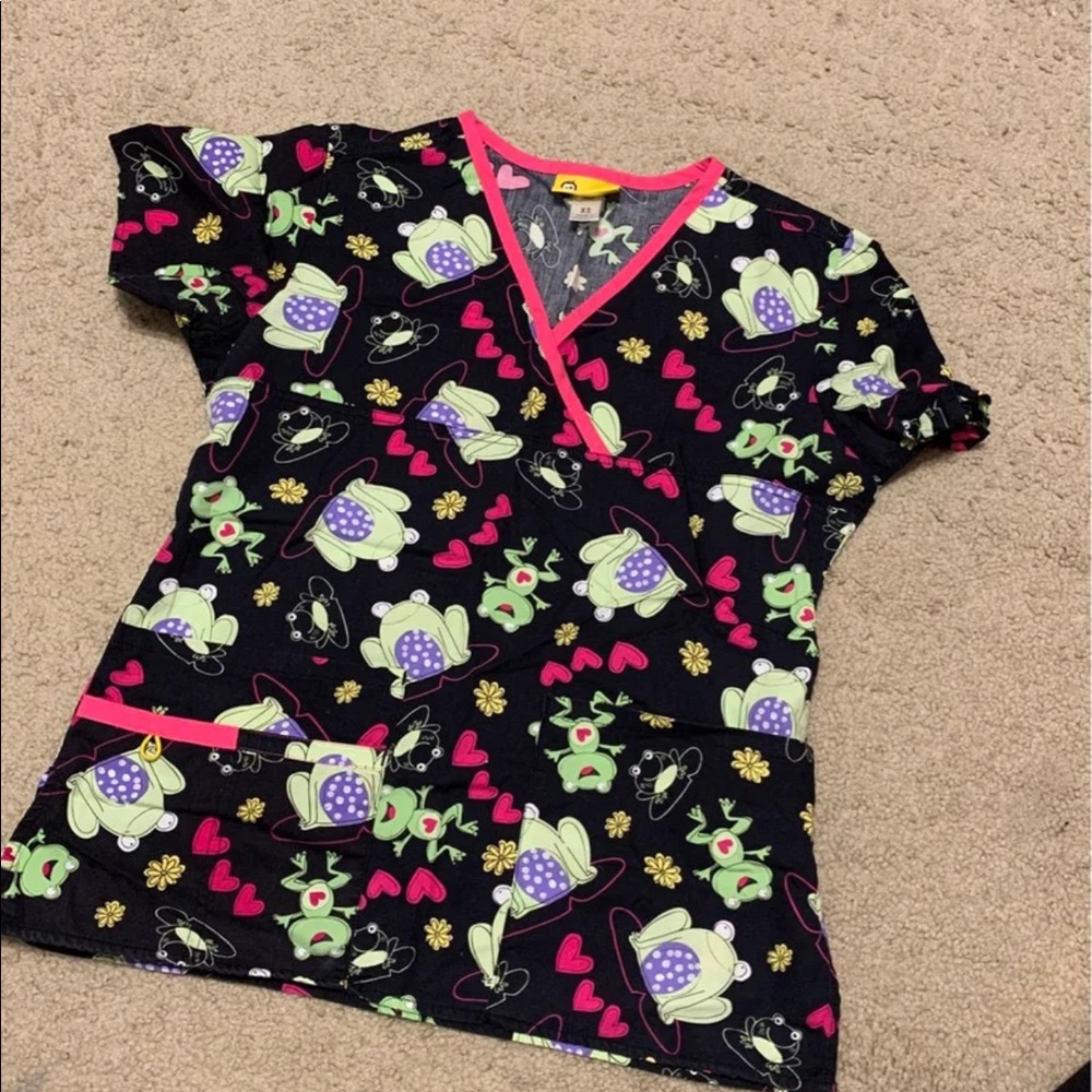 Women’s Scrub Top